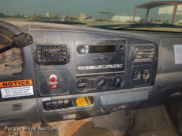 image for item KE9316 2005 Ford F450 Super Duty XL  bucket truck