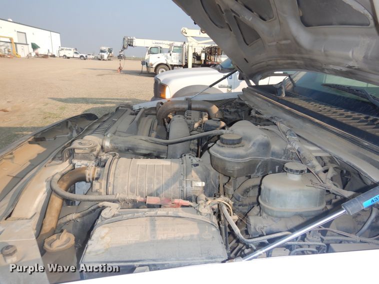 image for item KE9316 2005 Ford F450 Super Duty XL  bucket truck