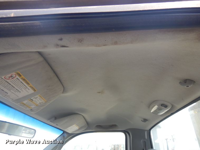 image for item KE9317 2005 Ford F450 Super Duty XL  bucket truck