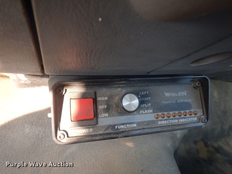 image for item KE9317 2005 Ford F450 Super Duty XL  bucket truck