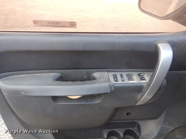 image for item KE9318 2012 Chevrolet Silverado 1500 LT  Crew Cab pickup truck