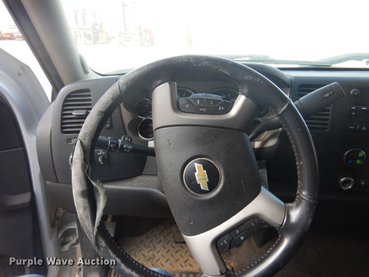 image for item KE9318 2012 Chevrolet Silverado 1500 LT  Crew Cab pickup truck