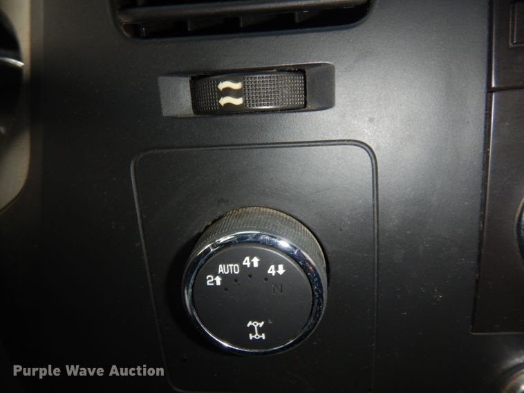 image for item KE9318 2012 Chevrolet Silverado 1500 LT  Crew Cab pickup truck