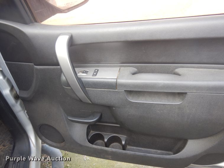 image for item KE9318 2012 Chevrolet Silverado 1500 LT  Crew Cab pickup truck