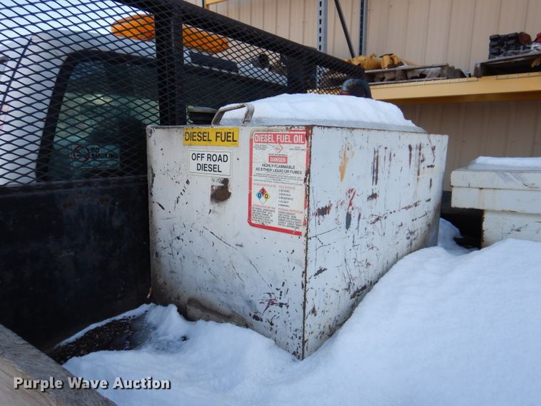 image for item KH9024 2004 Ford F550 Super Duty  flatbed truck