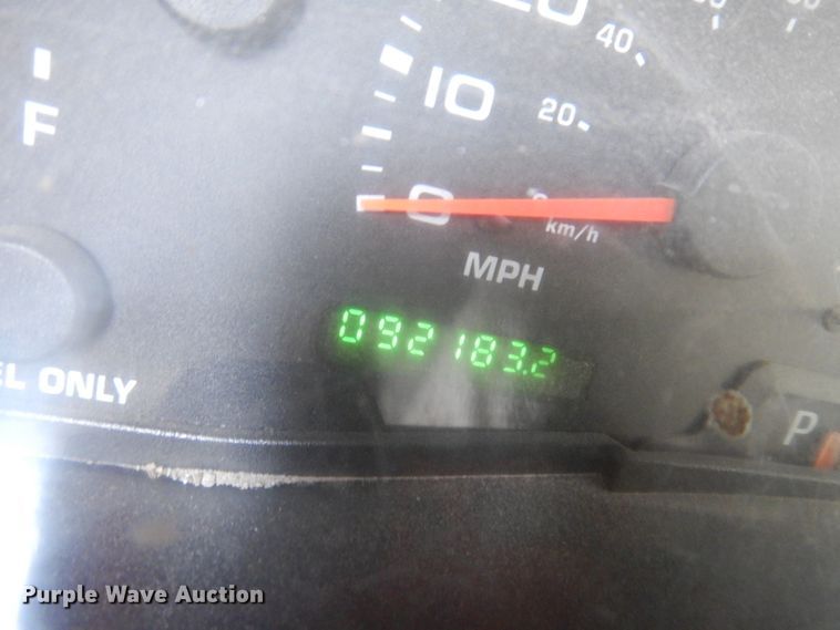 image for item KH9024 2004 Ford F550 Super Duty  flatbed truck