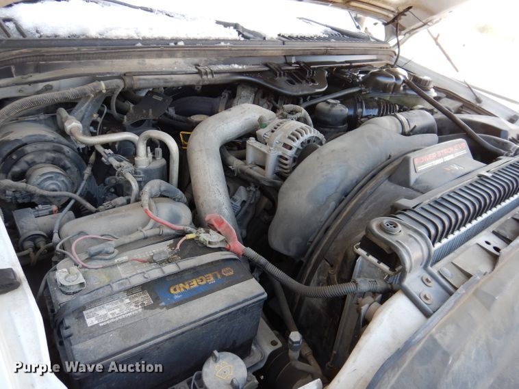 image for item KH9024 2004 Ford F550 Super Duty  flatbed truck