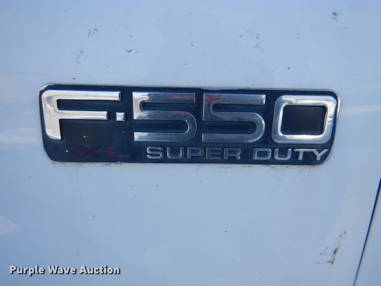 image for item KH9024 2004 Ford F550 Super Duty  flatbed truck