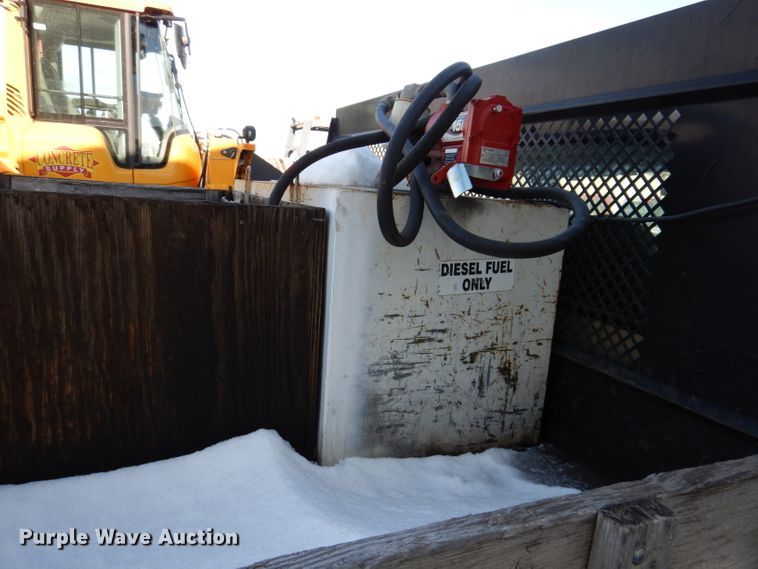 image for item KH9025 2007 Ford F450 Super Duty XL  flatbed truck