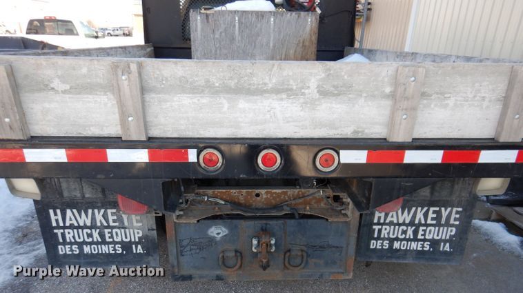 image for item KH9025 2007 Ford F450 Super Duty XL  flatbed truck