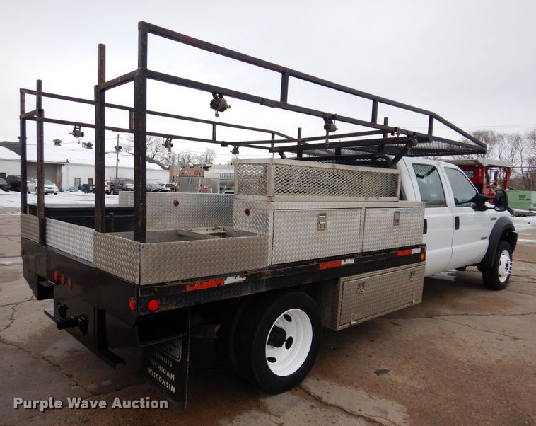 image for item KH9028 2006 Ford F450 Super Duty XL  Crew Cab flatbed truck