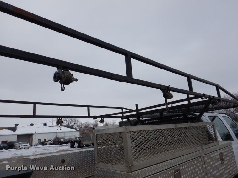 image for item KH9028 2006 Ford F450 Super Duty XL  Crew Cab flatbed truck