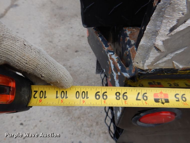 image for item KH9028 2006 Ford F450 Super Duty XL  Crew Cab flatbed truck