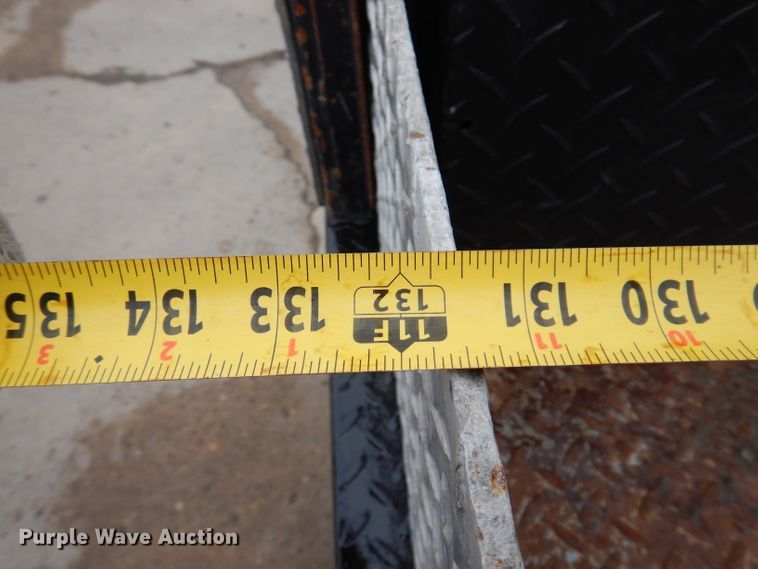 image for item KH9028 2006 Ford F450 Super Duty XL  Crew Cab flatbed truck