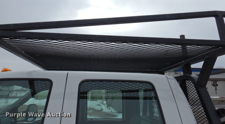 image for item KH9028 2006 Ford F450 Super Duty XL  Crew Cab flatbed truck