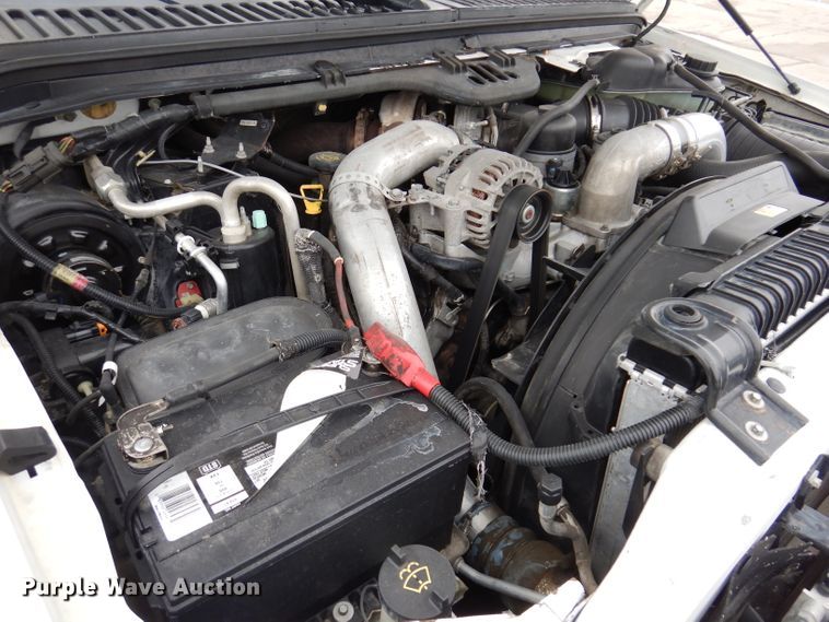 image for item KH9028 2006 Ford F450 Super Duty XL  Crew Cab flatbed truck