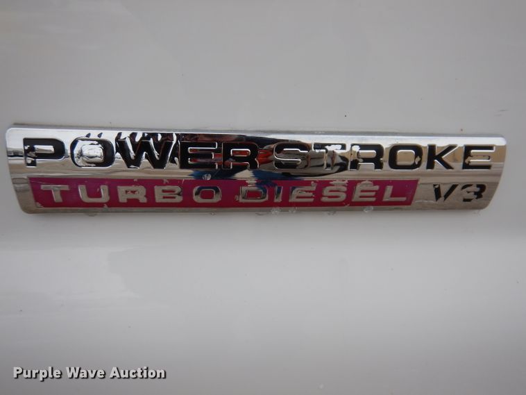 image for item KH9028 2006 Ford F450 Super Duty XL  Crew Cab flatbed truck