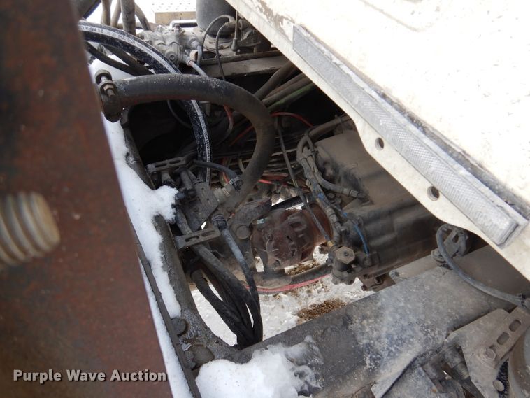 image for item KH9031 2009 Mack CXU613  semi truck