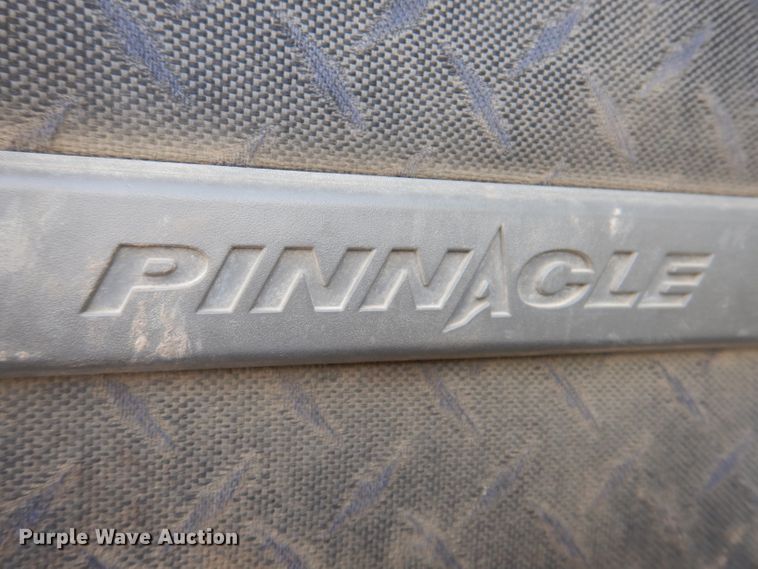 image for item KH9031 2009 Mack CXU613  semi truck