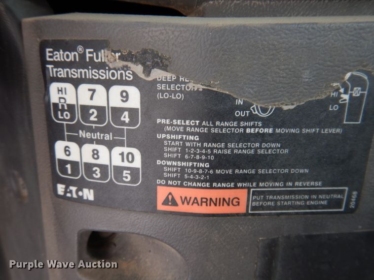 image for item KH9031 2009 Mack CXU613  semi truck