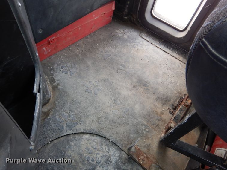 image for item KH9031 2009 Mack CXU613  semi truck