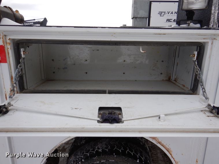 image for item KH9032 2013 Ford F450 Super Duty  SuperCab utility / service truck