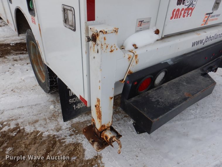 image for item KH9032 2013 Ford F450 Super Duty  SuperCab utility / service truck