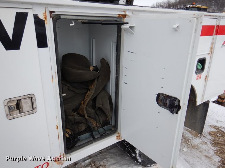 image for item KH9032 2013 Ford F450 Super Duty  SuperCab utility / service truck