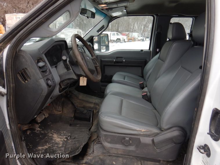 image for item KH9032 2013 Ford F450 Super Duty  SuperCab utility / service truck