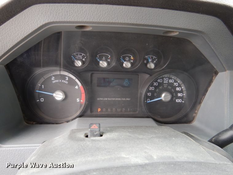 image for item KH9032 2013 Ford F450 Super Duty  SuperCab utility / service truck