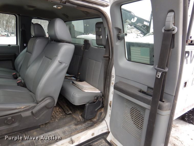 image for item KH9032 2013 Ford F450 Super Duty  SuperCab utility / service truck