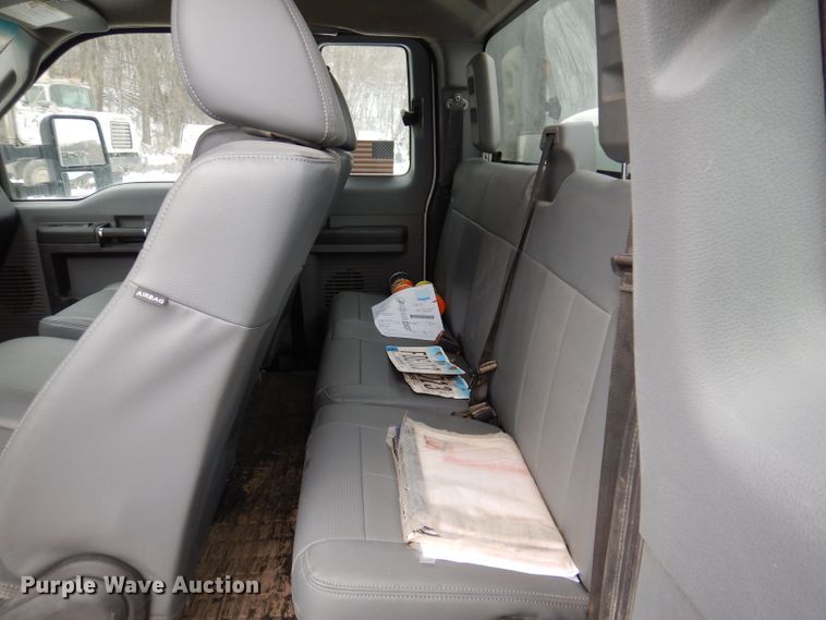 image for item KH9032 2013 Ford F450 Super Duty  SuperCab utility / service truck