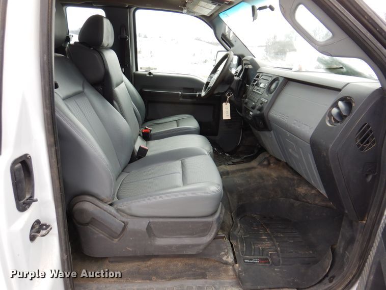 image for item KH9032 2013 Ford F450 Super Duty  SuperCab utility / service truck