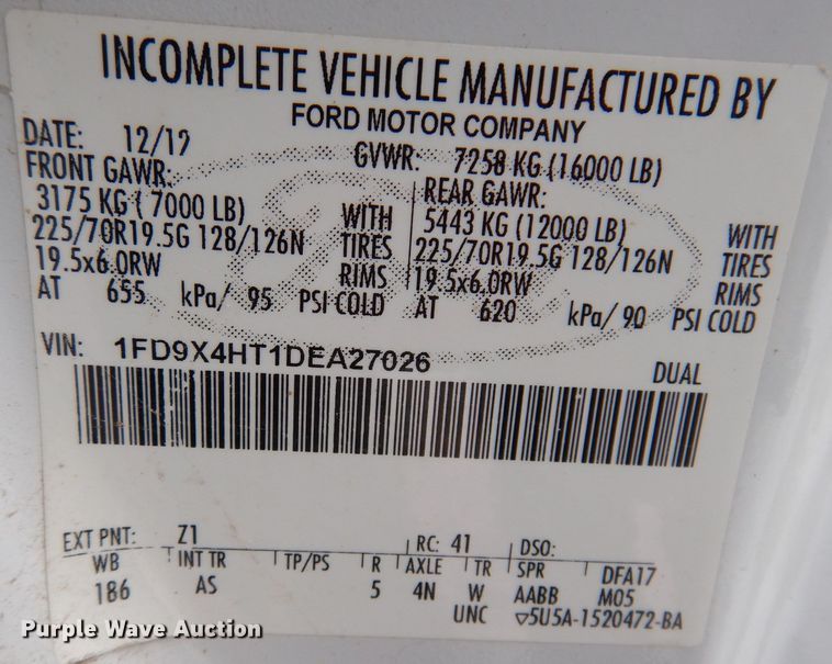 image for item KH9032 2013 Ford F450 Super Duty  SuperCab utility / service truck