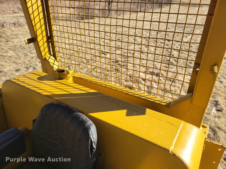 image for item KH9837 1971 Caterpillar D8H  dozer