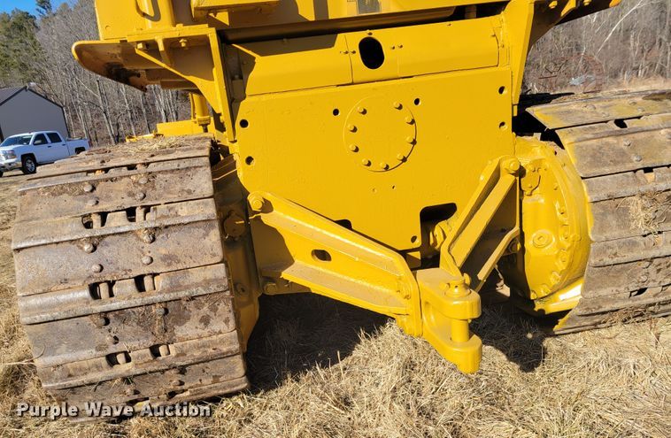 image for item KH9837 1971 Caterpillar D8H  dozer
