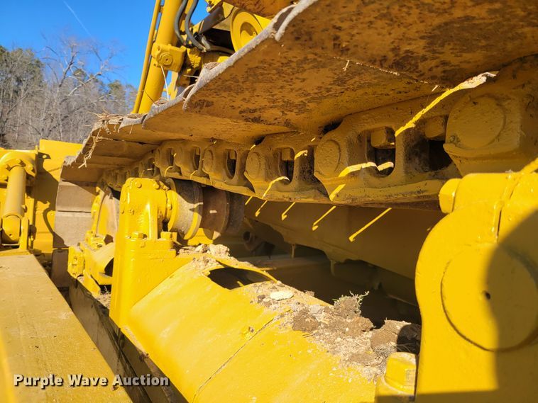 image for item KH9837 1971 Caterpillar D8H  dozer