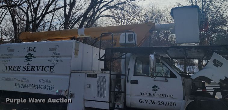 image for item KH9855 1997 GMC C7500  forestry bucket truck