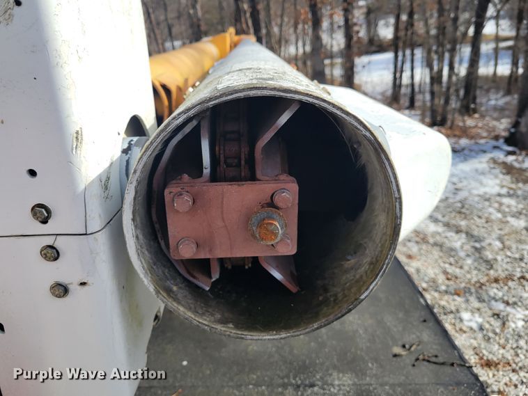 image for item KH9855 1997 GMC C7500  forestry bucket truck