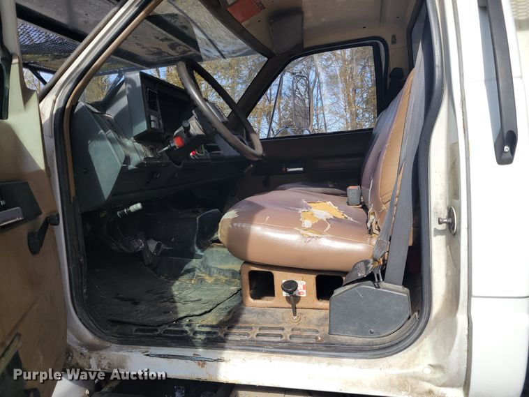 image for item KH9855 1997 GMC C7500  forestry bucket truck