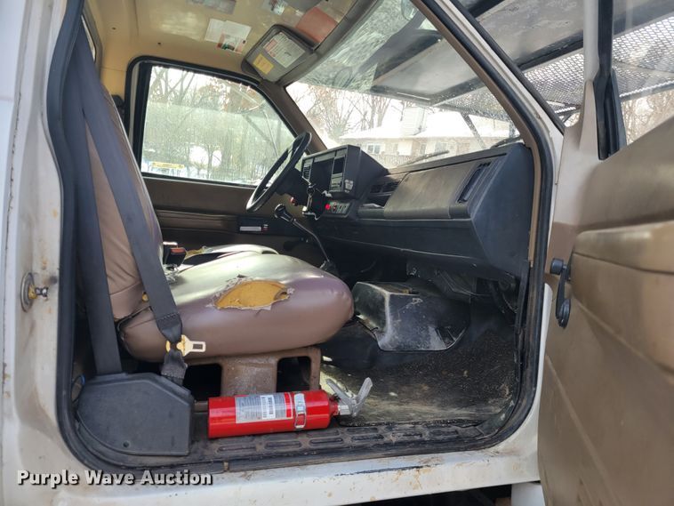 image for item KH9855 1997 GMC C7500  forestry bucket truck