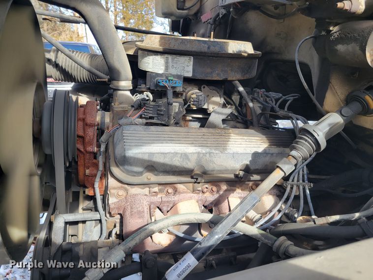 image for item KH9855 1997 GMC C7500  forestry bucket truck