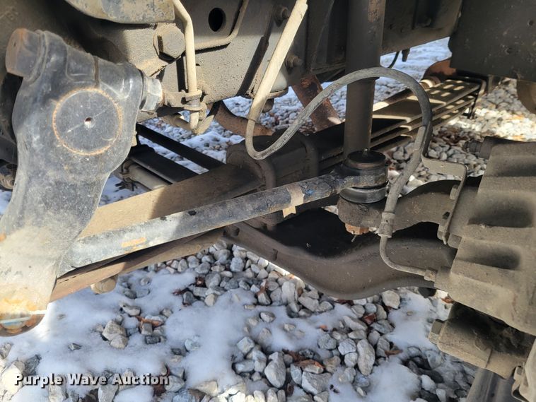 image for item KH9855 1997 GMC C7500  forestry bucket truck