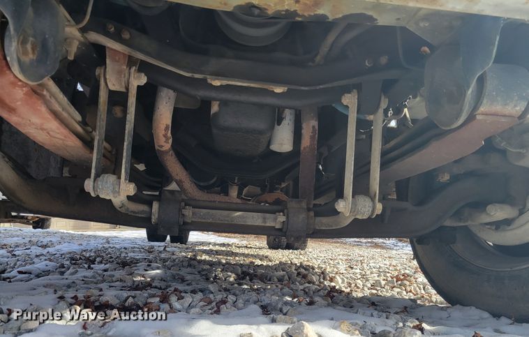 image for item KH9855 1997 GMC C7500  forestry bucket truck