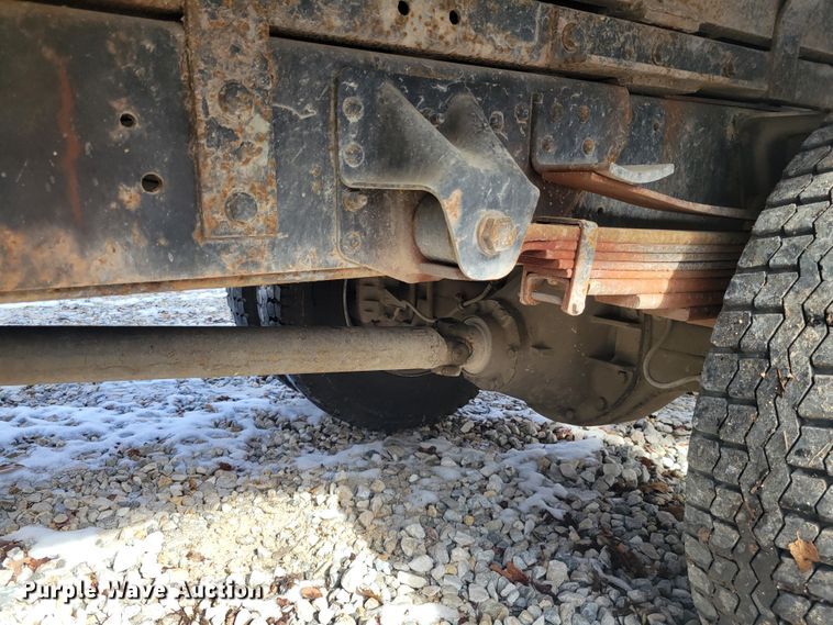 image for item KH9855 1997 GMC C7500  forestry bucket truck