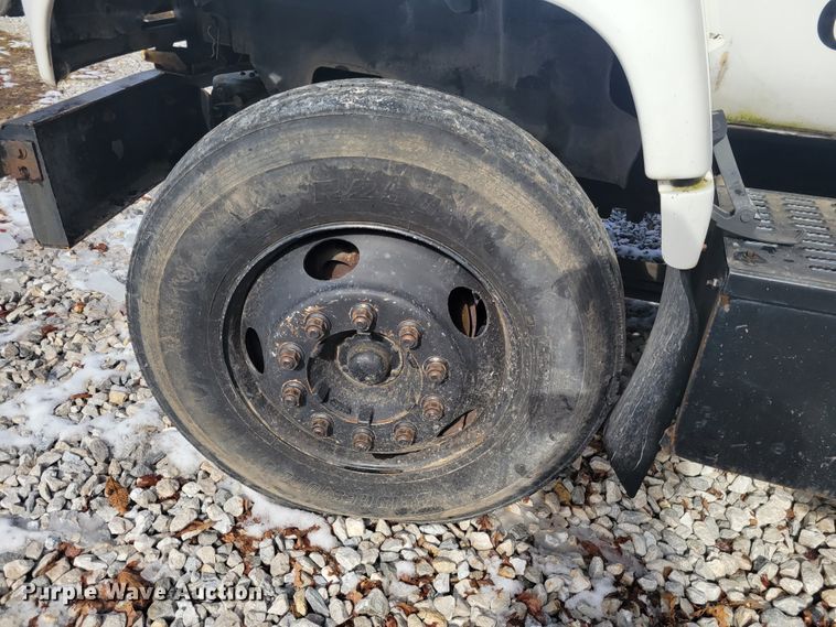 image for item KH9855 1997 GMC C7500  forestry bucket truck