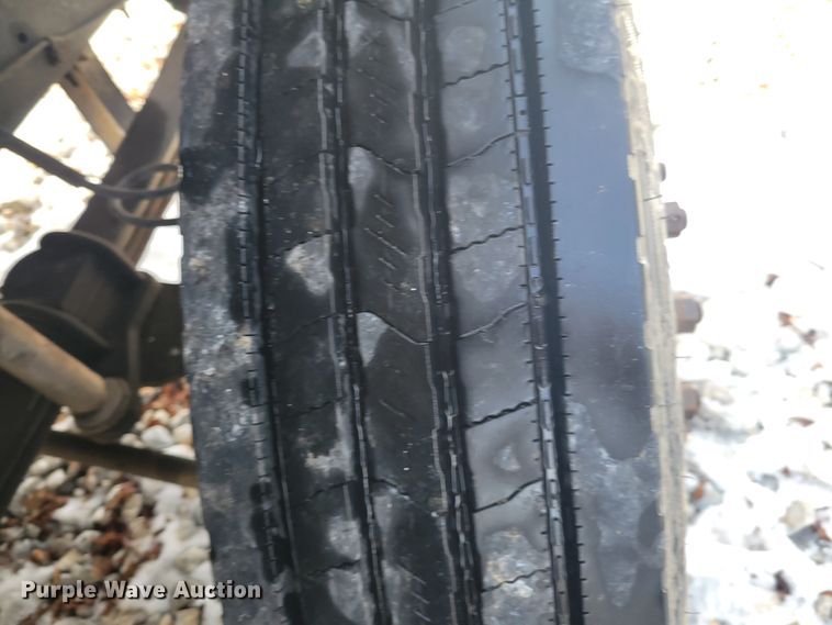 image for item KH9855 1997 GMC C7500  forestry bucket truck