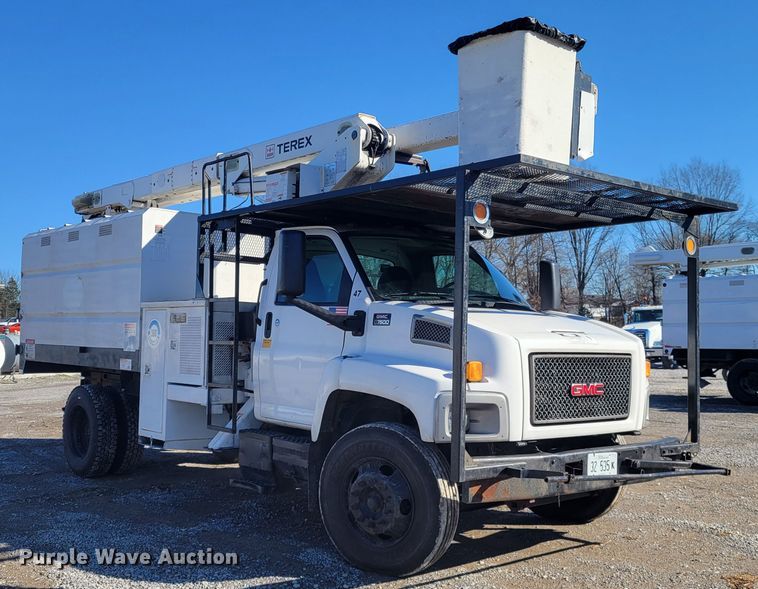 image for item KH9890 2008 GMC C7500  forestry bucket truck