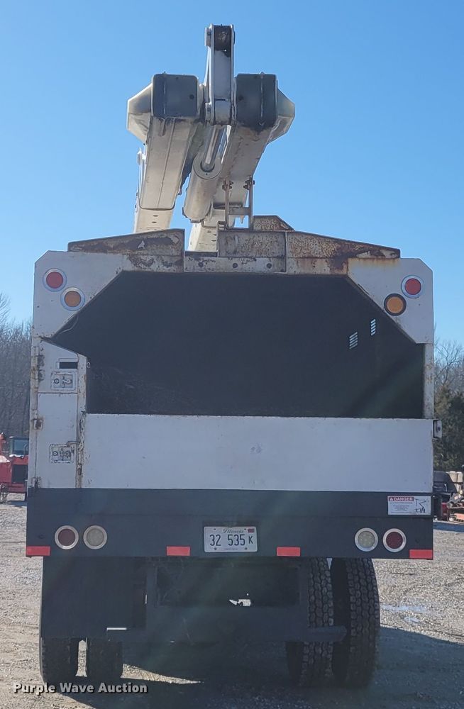image for item KH9890 2008 GMC C7500  forestry bucket truck