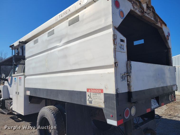 image for item KH9890 2008 GMC C7500  forestry bucket truck